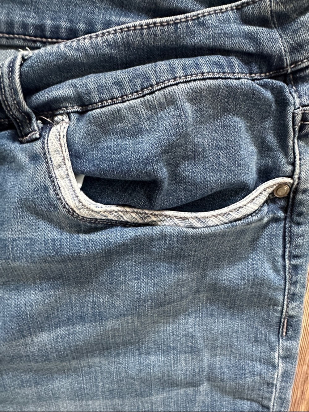 Christopher & Banks Light Blue Denim Jean Shorts 16 Short - Picture 5 of 7